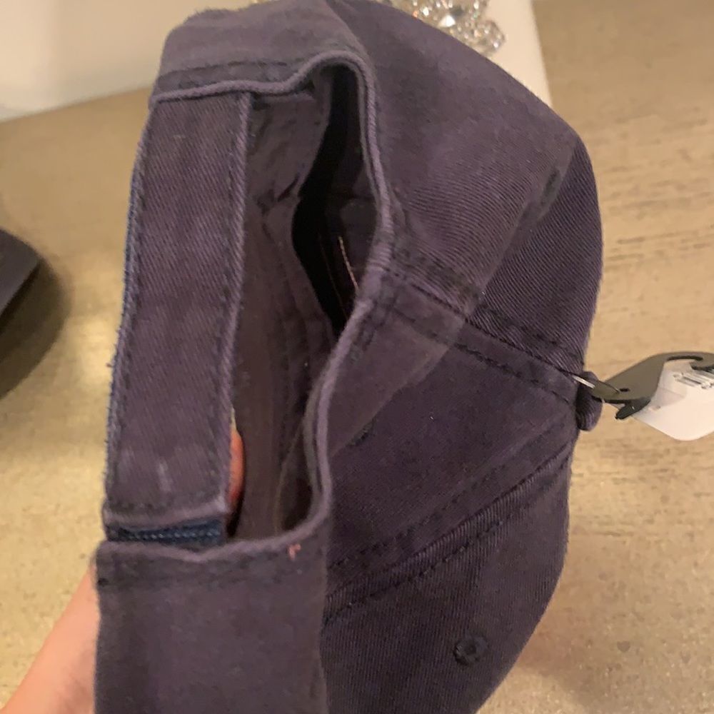 Boy hat 🧢 sale - Picture 5 of 6